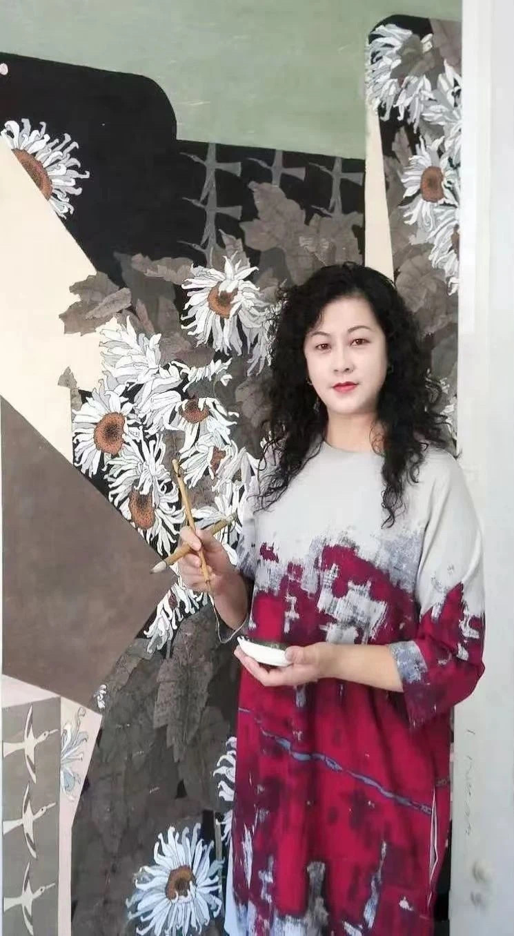 翰墨丹青绘初心——记画家范景华艺术之路