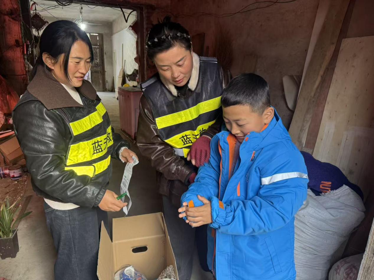 壹基金温暖包公益活动圆满收官 寒冬送暖爱满宿州